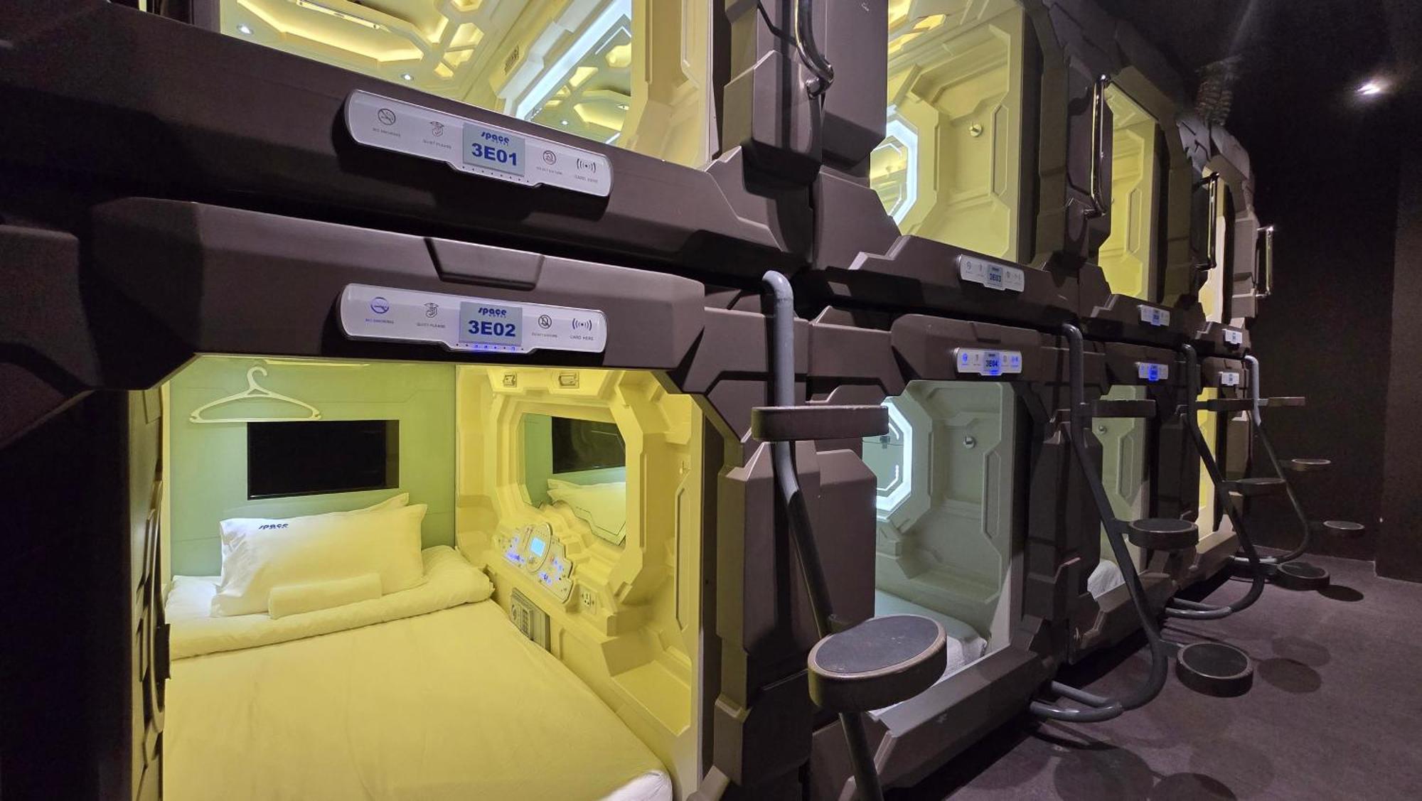 Space Hotel Kl Sentral กัวลาลัมเปอร์ ภายนอก รูปภาพ